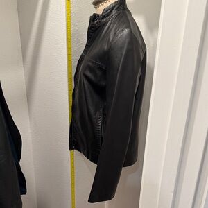 Members Only Women's Sleek Black Leather Jacket